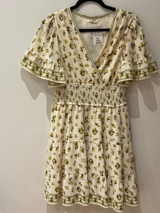 Max Studio Dresses & Skirts - Max Studio Cream Lemon Print Smocked Waist V-Neck Dress